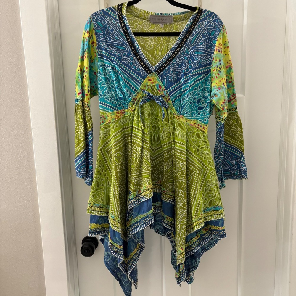 Double D Ranch Groupie Girl Tunic Top Medium M Bohemian Bandana Y2K style blue